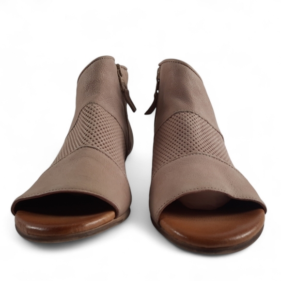 MIZ MOOZ Clermont Peep Toe Leather Heeled Booties Laser Cut Sandals Heels 7.5 - Picture 8 of 14